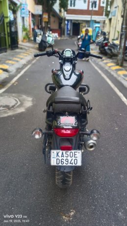 2019-bajaj-avenger-220cc-showroom-condition-clear-document-ct-big-3