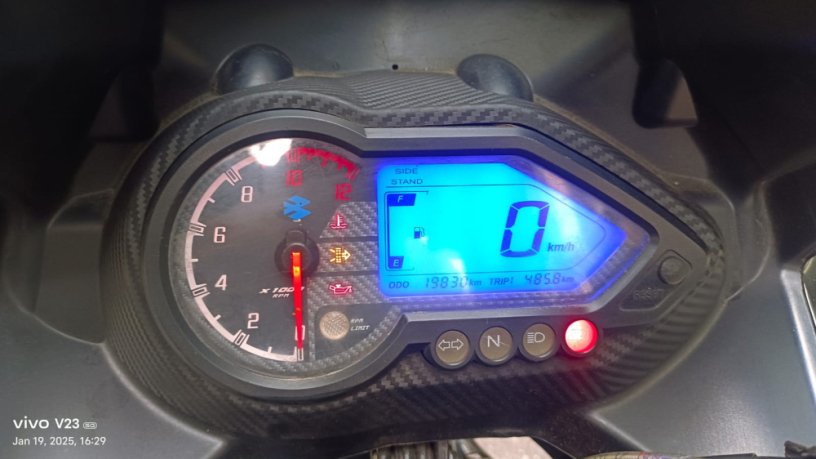 2018-bajaj-pulsar-220cc-showroom-condition-clear-document-ct-big-6