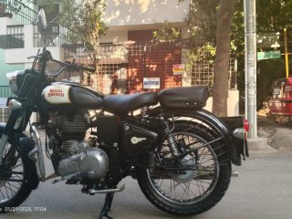 royel-enfield-classic-350cc-model-2013-bullet-classic-500cc-6817