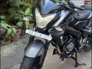 bajaj-pulsar-ns200-showroom-condition-clear-document-ct