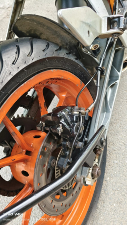 2014-ktm-duke-200-excellent-condition-clear-document-ct-big-9