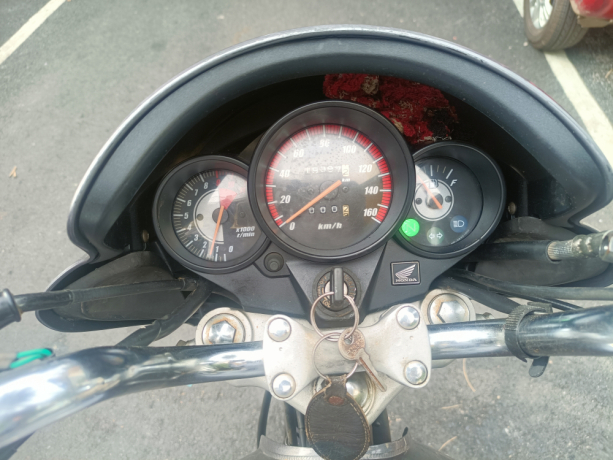 honda-cb-unicorn-150cc-showroom-condition-clear-document-ct-big-4