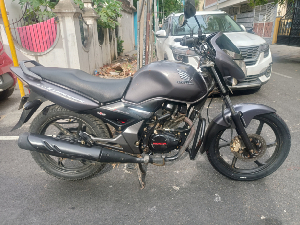 honda-cb-unicorn-150cc-showroom-condition-clear-document-ct-big-8