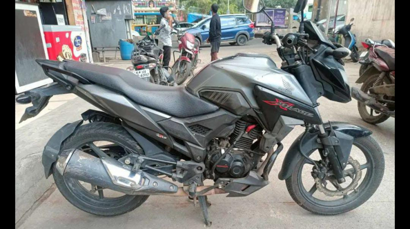 hero-honda-x-blade-showroom-condition-clear-document-big-0