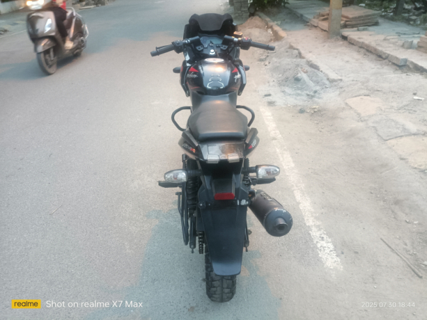 2023-bajaj-pulsar-220-abs-dubal-showroom-condition-clear-document-ct-big-8