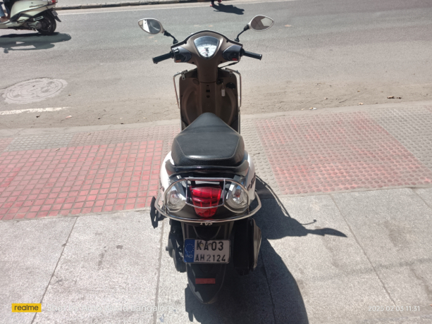 tvs-scooty-zest-excellent-condition-clear-document-ct-9060059444-big-6