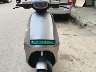 model-2022-ola-s1-pro-9876-excellent-condition-clear-document-ct-price