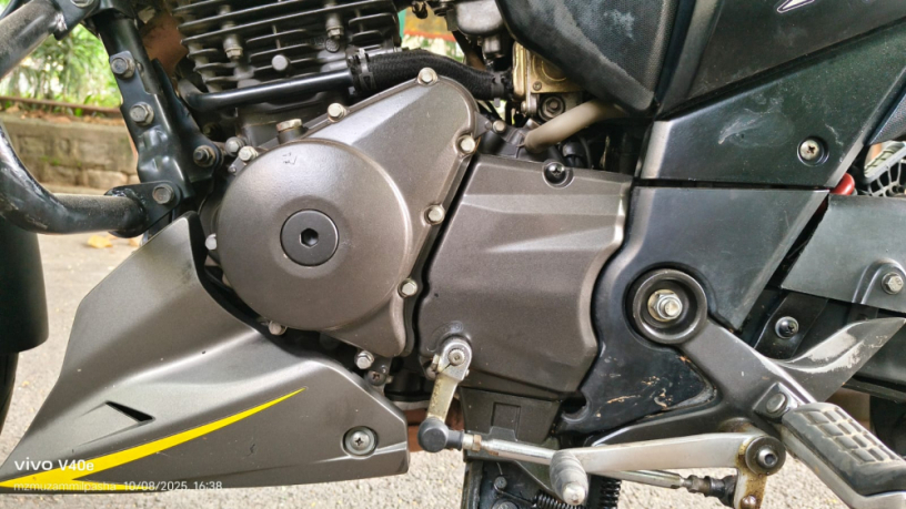 model-2018-tvs-apache-rtr-200cc-4v-6605-big-6
