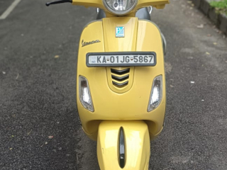 vespa-2017-excellent-condition-clear-document-ct