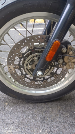 interceptor-650cc-2022-model-5104-big-3