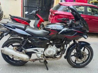 pulsar-220-2014-model-8698