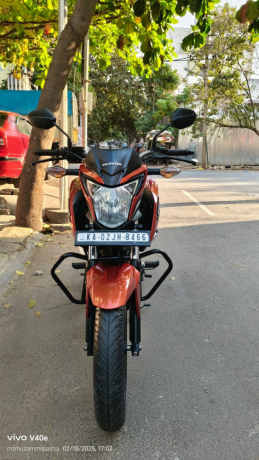 honda-hornet-160cc-model-2016-honda-cb-hornet-160r-8466-big-2