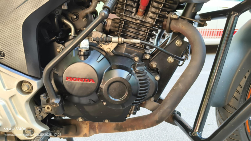 honda-hornet-160cc-model-2016-honda-cb-hornet-160r-8466-big-4