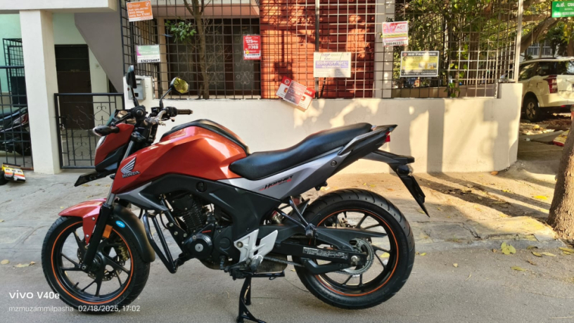 honda-hornet-160cc-model-2016-honda-cb-hornet-160r-8466-big-1