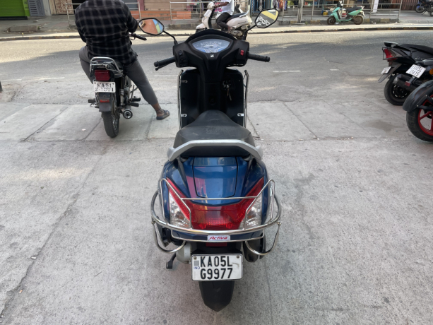 honda-activa-6g-2022-showroom-condition-clear-document-big-5