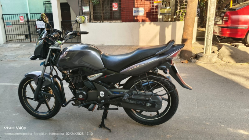 honda-cb-unicorn-2018-honda-cb-unicorn-150cc-6135-big-1